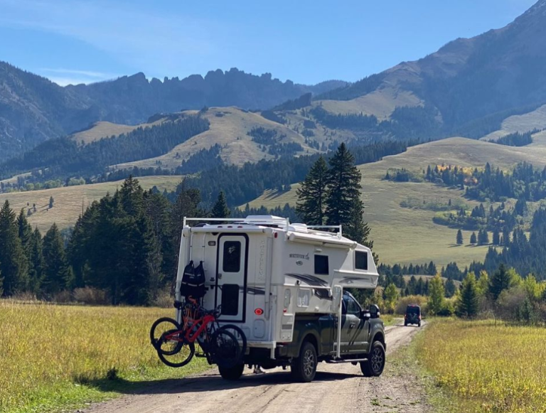 Why Families Prefer All Season Truck Campers For Vacations